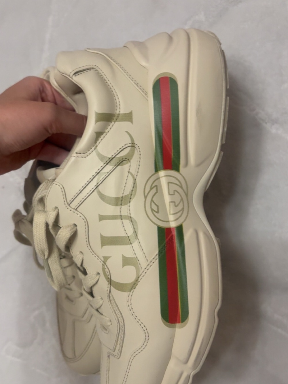 Gucci Kids Cream Leather Sneakers with Green and Red Stripe
